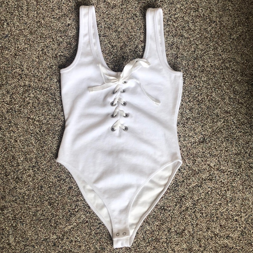 F21 Ribbed Lace Up Bodysuit - Picture 1 of 5